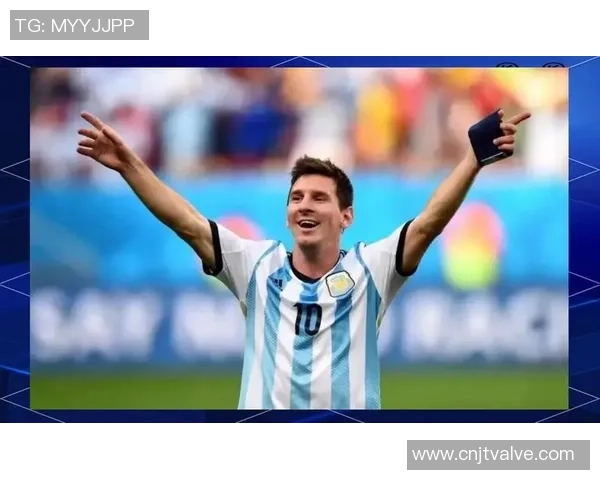 梅西与足球明星的传奇故事：从青涩少年到世界之巅的辉煌历程